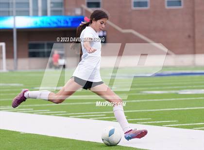 Thumbnail 3 in Byron Nelson vs. Marcus (UIL 6A Regional Semifinal) photogallery.