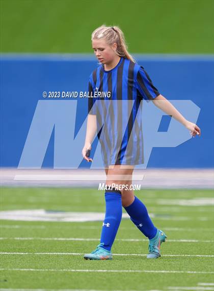 Thumbnail 2 in Byron Nelson vs. Marcus (UIL 6A Regional Semifinal) photogallery.