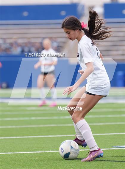 Thumbnail 3 in Byron Nelson vs. Marcus (UIL 6A Regional Semifinal) photogallery.