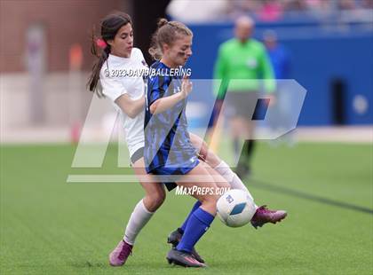 Thumbnail 2 in Byron Nelson vs. Marcus (UIL 6A Regional Semifinal) photogallery.