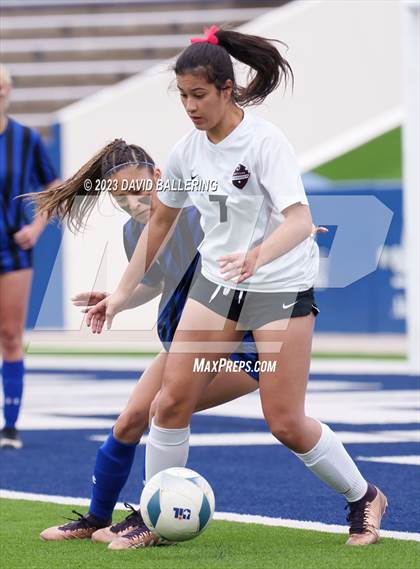 Thumbnail 3 in Byron Nelson vs. Marcus (UIL 6A Regional Semifinal) photogallery.
