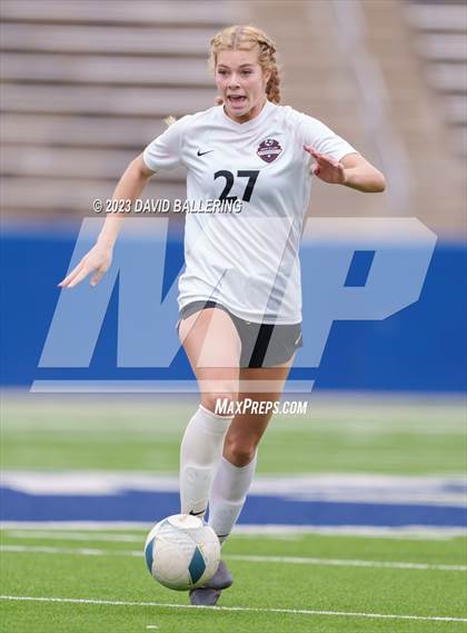 Thumbnail 2 in Byron Nelson vs. Marcus (UIL 6A Regional Semifinal) photogallery.