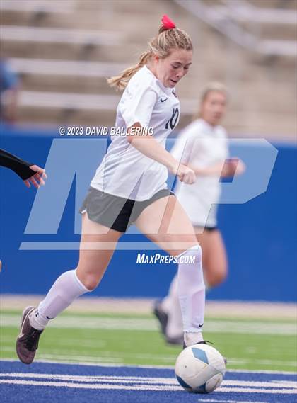 Thumbnail 3 in Byron Nelson vs. Marcus (UIL 6A Regional Semifinal) photogallery.