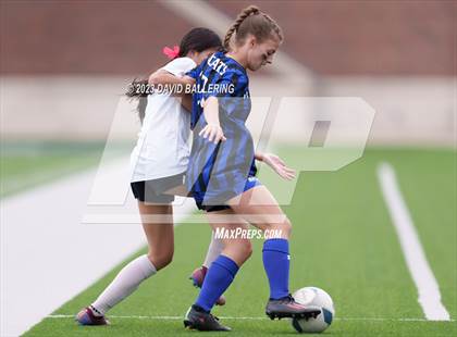 Thumbnail 1 in Byron Nelson vs. Marcus (UIL 6A Regional Semifinal) photogallery.