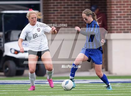 Thumbnail 2 in Byron Nelson vs. Marcus (UIL 6A Regional Semifinal) photogallery.