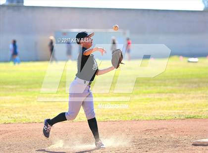 Thumbnail 3 in Pacifica @ Camarillo photogallery.