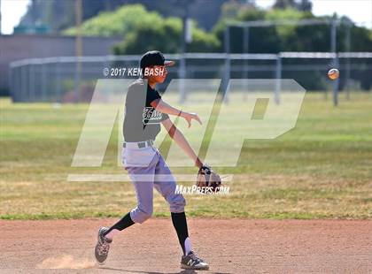 Thumbnail 3 in Pacifica @ Camarillo photogallery.