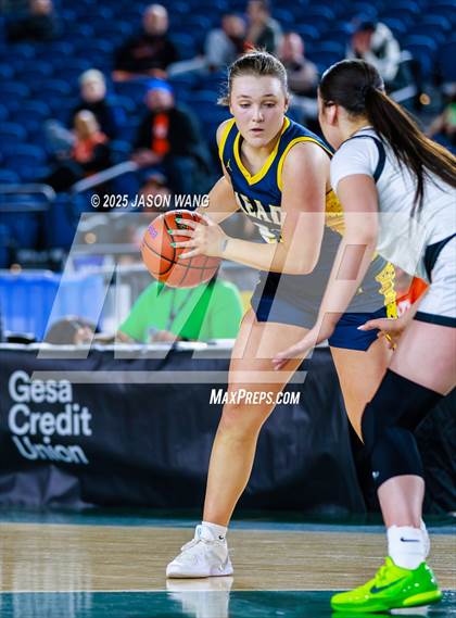 Thumbnail 1 in Mead vs. Davis (WIAA 4A Round of 12) photogallery.