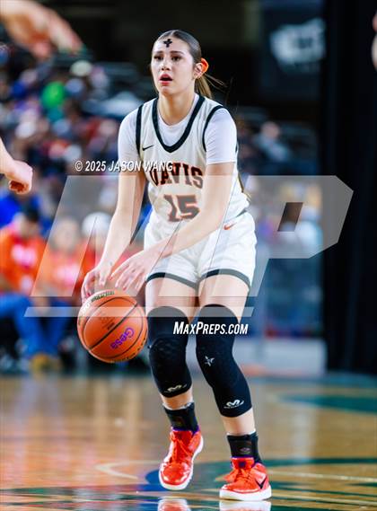 Thumbnail 2 in Mead vs. Davis (WIAA 4A Round of 12) photogallery.