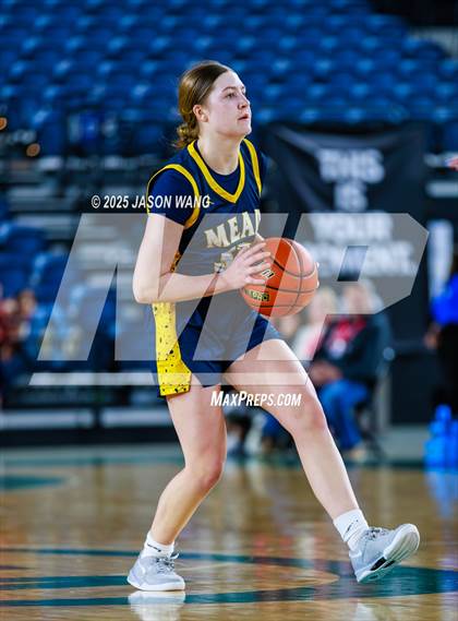Thumbnail 1 in Mead vs. Davis (WIAA 4A Round of 12) photogallery.