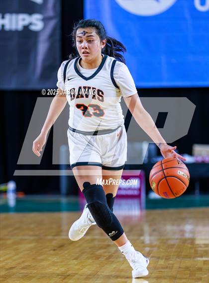 Thumbnail 2 in Mead vs. Davis (WIAA 4A Round of 12) photogallery.