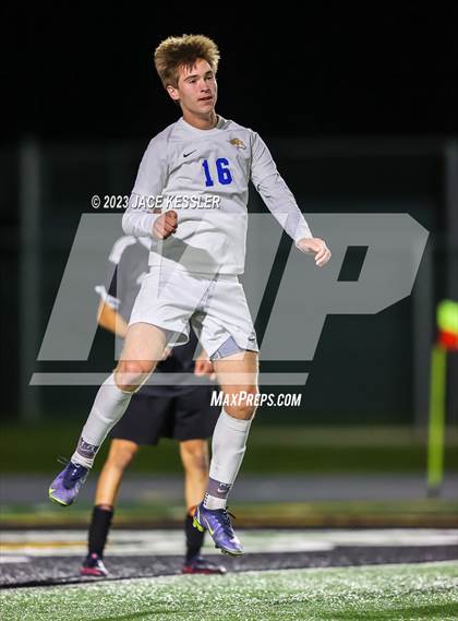Thumbnail 3 in Agoura @ Pacifica (CIF-SS Div-2 Quarterfinal) photogallery.