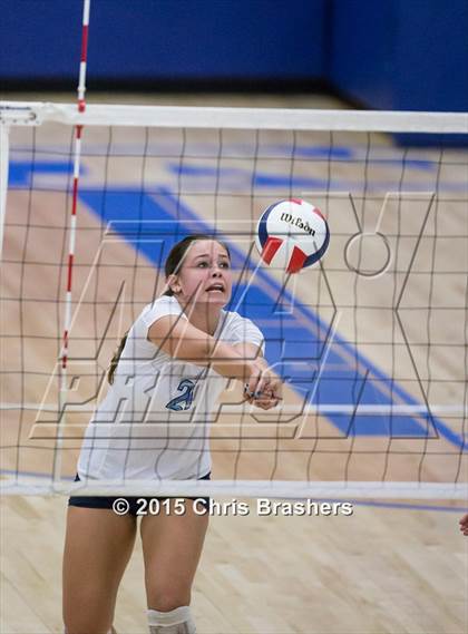 Thumbnail 3 in Har-Ber vs Central (AAA 7A 1st Round Playoff)  photogallery.