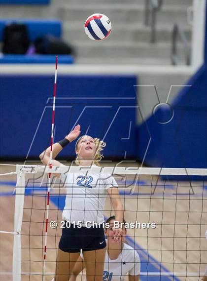 Thumbnail 2 in Har-Ber vs Central (AAA 7A 1st Round Playoff)  photogallery.