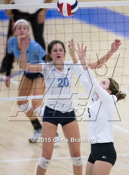 Thumbnail 3 in Har-Ber vs Central (AAA 7A 1st Round Playoff)  photogallery.