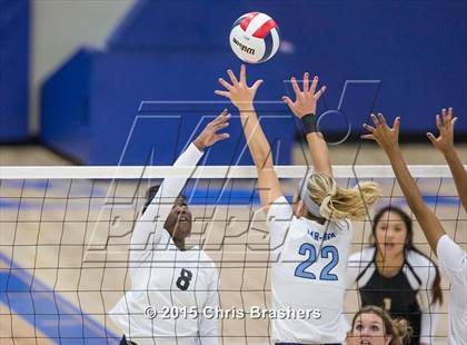 Thumbnail 3 in Har-Ber vs Central (AAA 7A 1st Round Playoff)  photogallery.