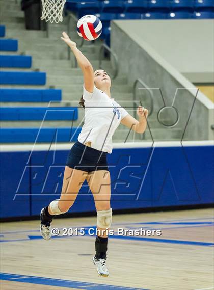 Thumbnail 2 in Har-Ber vs Central (AAA 7A 1st Round Playoff)  photogallery.