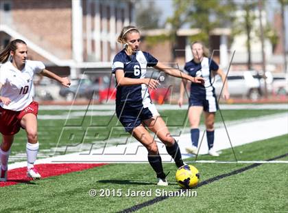 Thumbnail 3 in White vs. St. Thomas More photogallery.