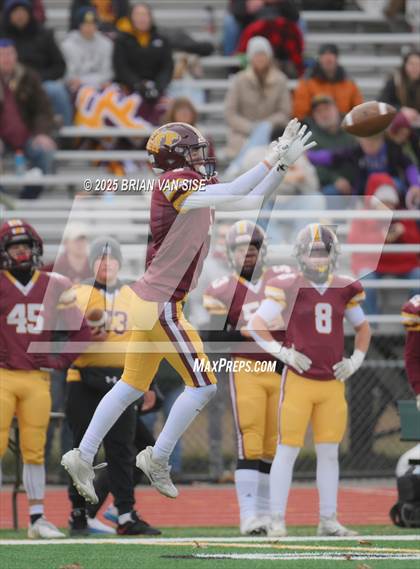 Thumbnail 3 in Fonda-Fultonville vs. Schuylerville (NYSPHSSA Class C Section 2 Final) photogallery.