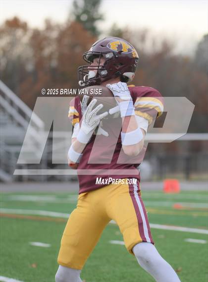 Thumbnail 2 in Fonda-Fultonville vs. Schuylerville (NYSPHSSA Class C Section 2 Final) photogallery.