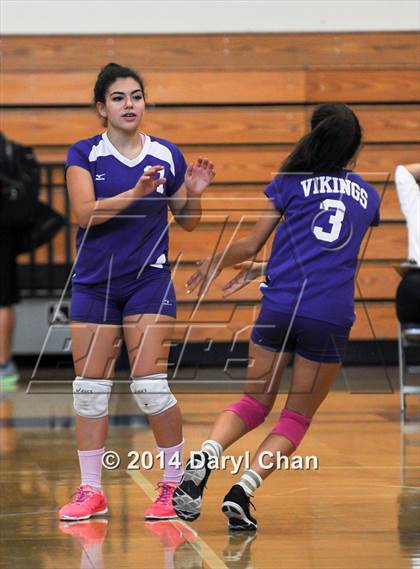 Thumbnail 1 in Mountain View @ Gabrielino photogallery.