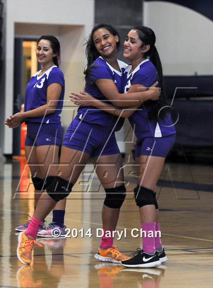 Thumbnail 2 in Mountain View @ Gabrielino photogallery.