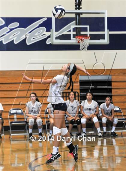 Thumbnail 1 in Mountain View @ Gabrielino photogallery.