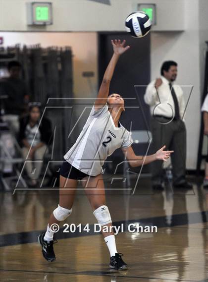 Thumbnail 1 in Mountain View @ Gabrielino photogallery.