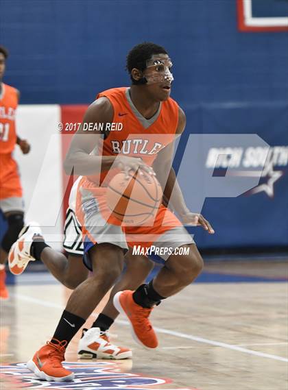 Thumbnail 3 in Morgan Park vs. Butler (Big Dipper Tournament) photogallery.