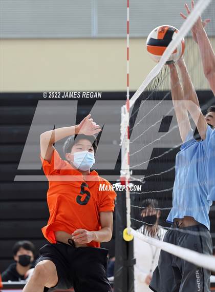 Thumbnail 2 in Hillsdale @ San Mateo photogallery.