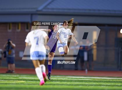 Thumbnail 1 in Charles J. Colgan vs Battlefield (VHSL Class 6 Quarterfinal) photogallery.