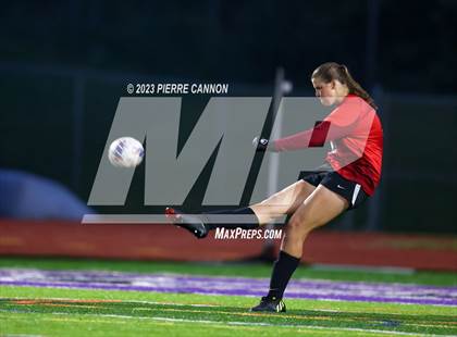 Thumbnail 2 in Charles J. Colgan vs Battlefield (VHSL Class 6 Quarterfinal) photogallery.