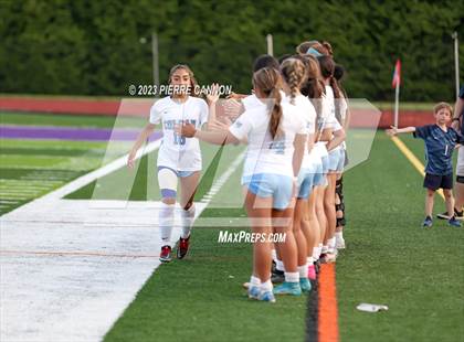 Thumbnail 2 in Charles J. Colgan vs Battlefield (VHSL Class 6 Quarterfinal) photogallery.