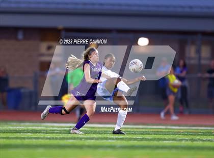 Thumbnail 1 in Charles J. Colgan vs Battlefield (VHSL Class 6 Quarterfinal) photogallery.
