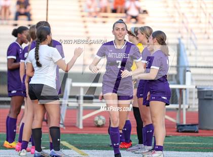 Thumbnail 1 in Charles J. Colgan vs Battlefield (VHSL Class 6 Quarterfinal) photogallery.