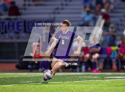 Thumbnail 2 in Charles J. Colgan vs Battlefield (VHSL Class 6 Quarterfinal) photogallery.