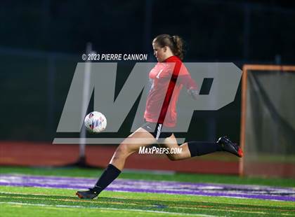 Thumbnail 1 in Charles J. Colgan vs Battlefield (VHSL Class 6 Quarterfinal) photogallery.