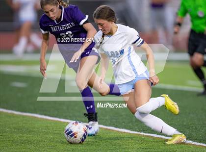 Thumbnail 2 in Charles J. Colgan vs Battlefield (VHSL Class 6 Quarterfinal) photogallery.