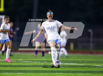Thumbnail 1 in Charles J. Colgan vs Battlefield (VHSL Class 6 Quarterfinal) photogallery.