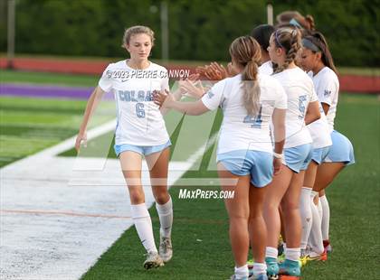 Thumbnail 3 in Charles J. Colgan vs Battlefield (VHSL Class 6 Quarterfinal) photogallery.