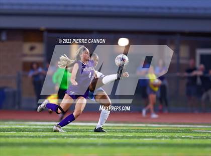 Thumbnail 2 in Charles J. Colgan vs Battlefield (VHSL Class 6 Quarterfinal) photogallery.