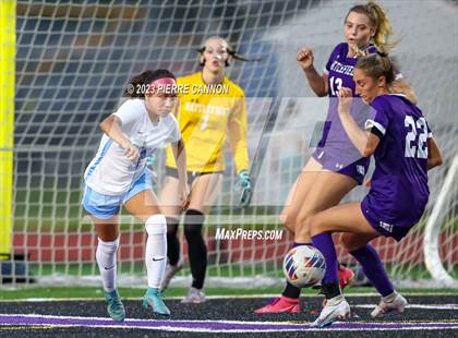 Thumbnail 1 in Charles J. Colgan vs Battlefield (VHSL Class 6 Quarterfinal) photogallery.