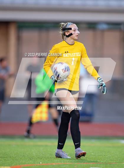Thumbnail 1 in Charles J. Colgan vs Battlefield (VHSL Class 6 Quarterfinal) photogallery.