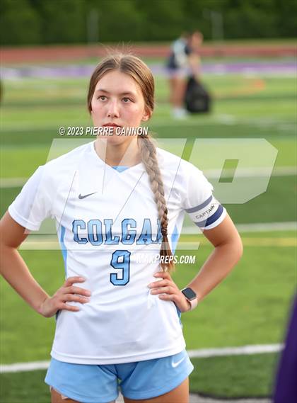 Thumbnail 1 in Charles J. Colgan vs Battlefield (VHSL Class 6 Quarterfinal) photogallery.