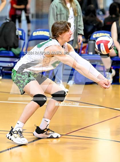 Thumbnail 3 in Zionsville vs Southport (Carmel Invitational) photogallery.