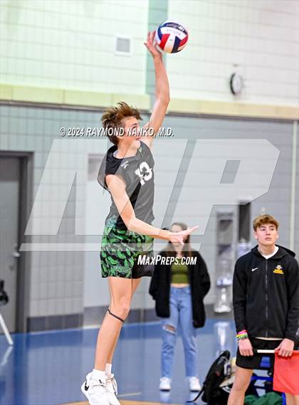 Thumbnail 2 in Zionsville vs Southport (Carmel Invitational) photogallery.