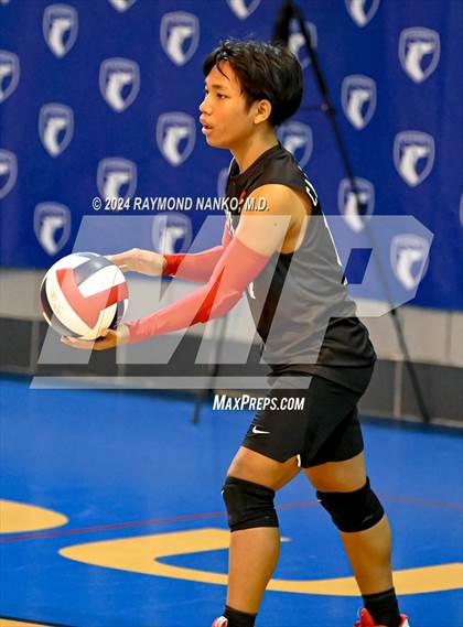 Thumbnail 3 in Zionsville vs Southport (Carmel Invitational) photogallery.