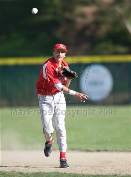Thumbnail 2 in El Camino @ Carlmont photogallery.