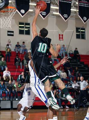 Thumbnail 3 in Georgetown vs Killeen  (UIL 5A District Playoffs) photogallery.