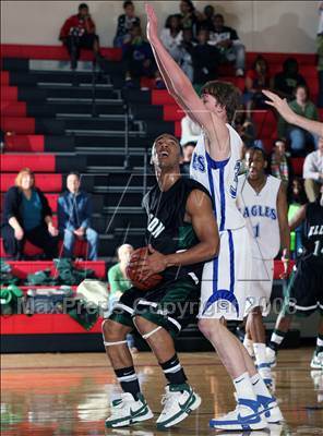 Thumbnail 2 in Georgetown vs Killeen  (UIL 5A District Playoffs) photogallery.